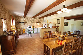 view of the salon and dining area