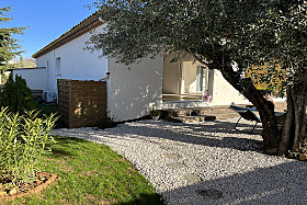 mediterranean garden