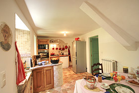 Kitchen at L'Oppidum du Levant